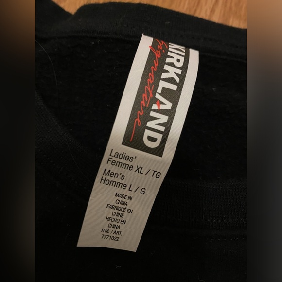 Unisex Fleece Crewneck from Kirkland - Picture 2 of 3